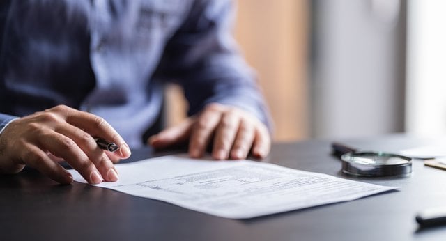What Happens if You Don't Report a 1099-R?