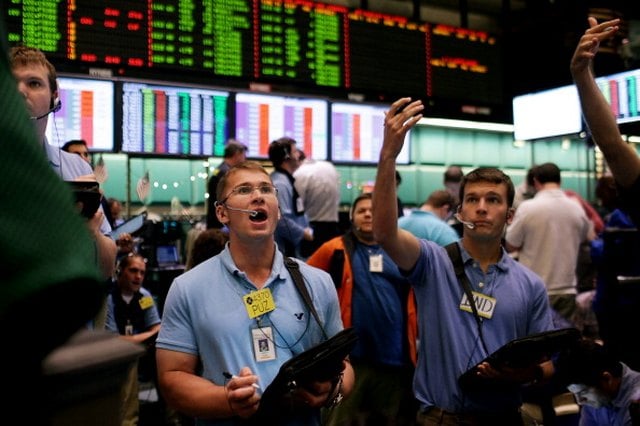 How to Report a Stock Sale After a Merger or Split