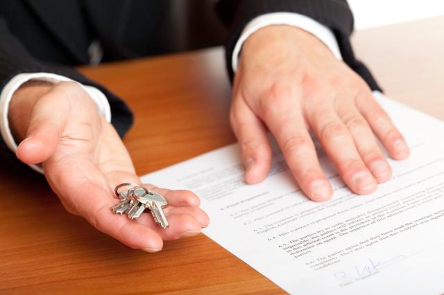 How to Transfer a Rental Lease