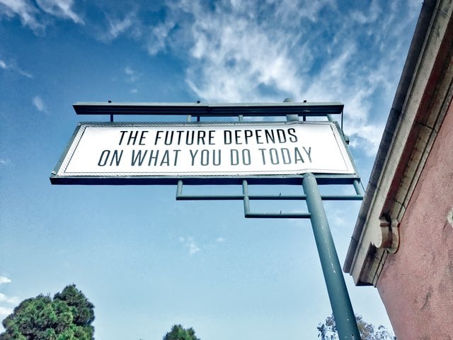 12 Quotes That Will Inspire You to Take the Next Step in Your Career