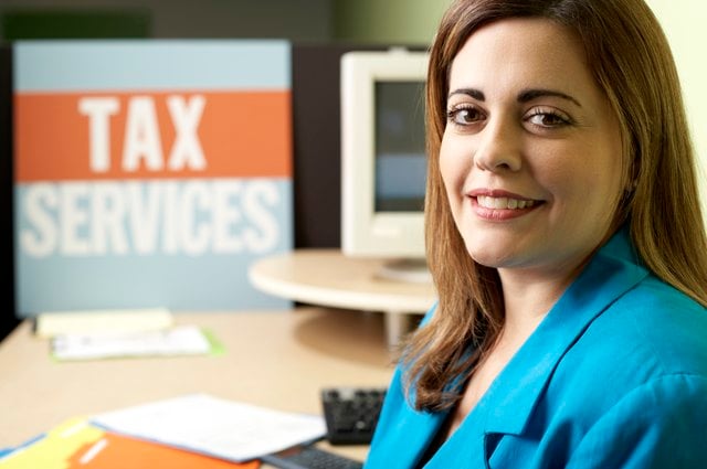 What Is the Minimum Deposit to Open a Roth IRA?