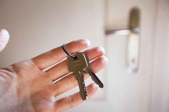 Rules for a Minor Renting an Apartment