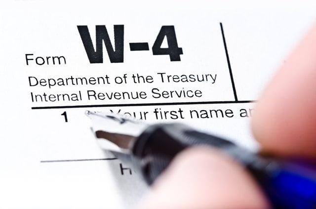 How to Fill Out a W-4 When Getting Divorced