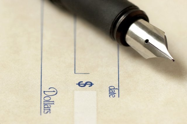 Can You Cash a Check at a Bank That You Are Not a Member Of?