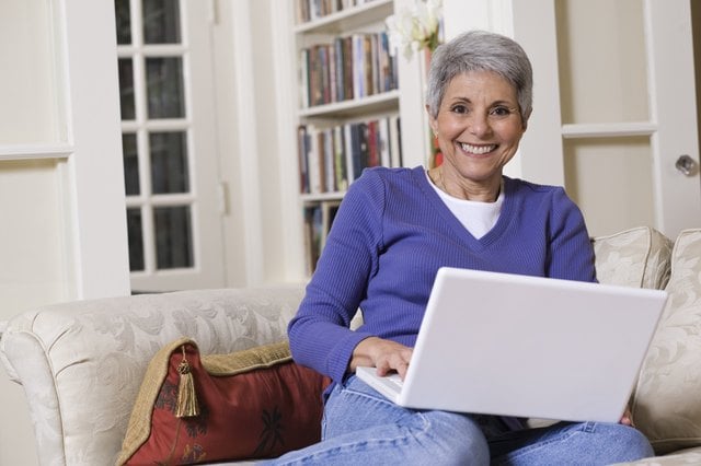 How to Receive Money Through MoneyGram Via Vcom