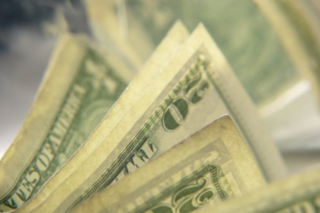 Yield to Maturity vs. Spot Rate