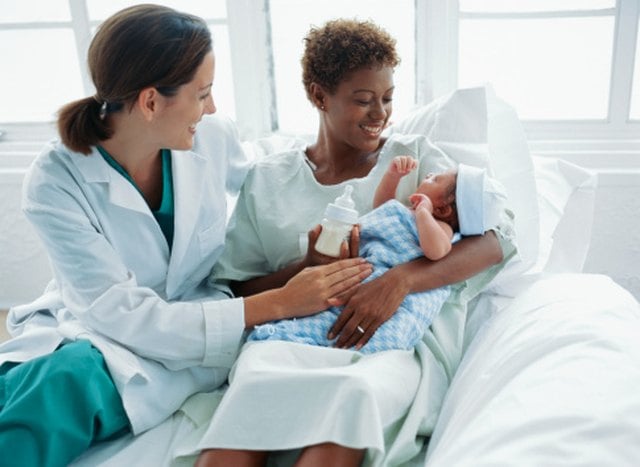 How Much Do Doctors/Obstetricians Get Paid?