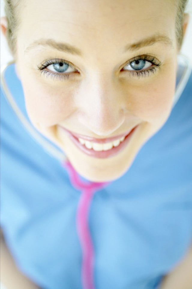 Can I Use a Pell Grant for CNA Training?