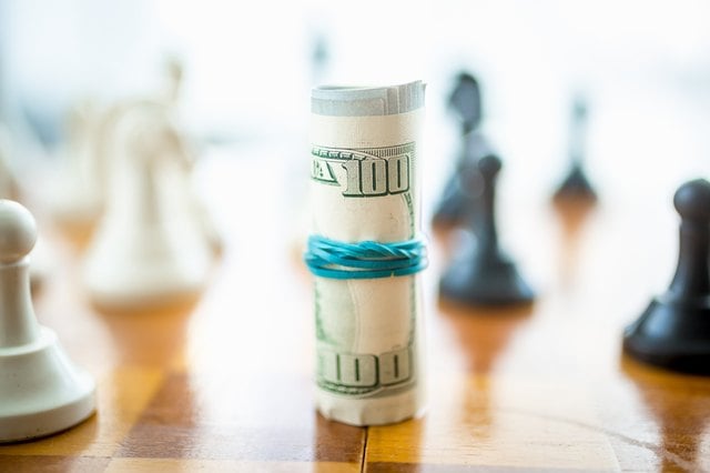 Difference Between Bondholders & Shareholders