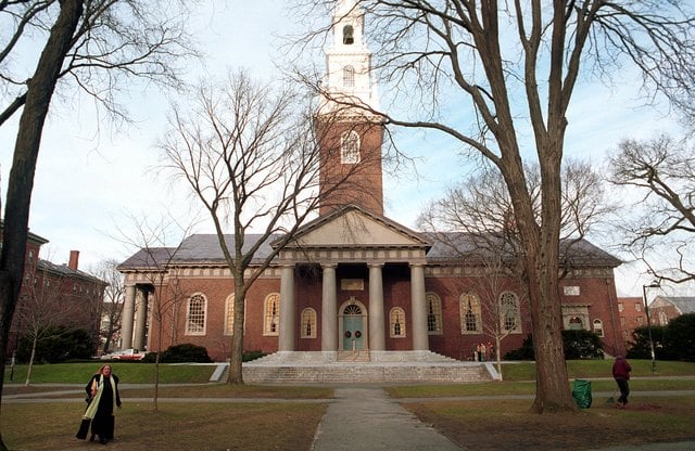 The Dark Side of Graduating College Without Debt