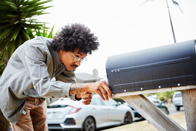 When to Stop Payment on a Check Lost in the Mail