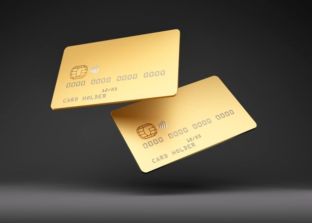 4 Best Reward Credit Cards for Perks