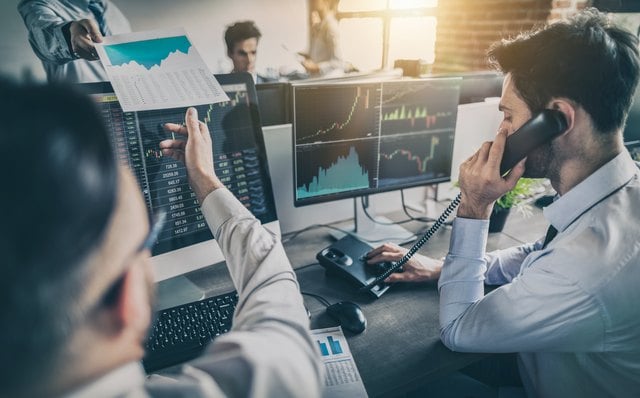 How Much Money to Invest to Open an eTrade Account