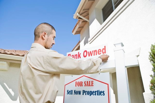 How to Evict Someone Who Is Living Without a Lease & Rent-Free on Your Property