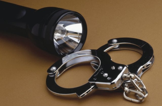 How Much Money Do Fugitive Recovery Agents Make?