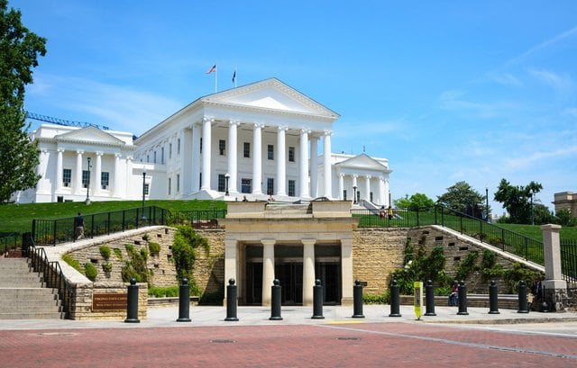 Virginia Laws on Raising Rent