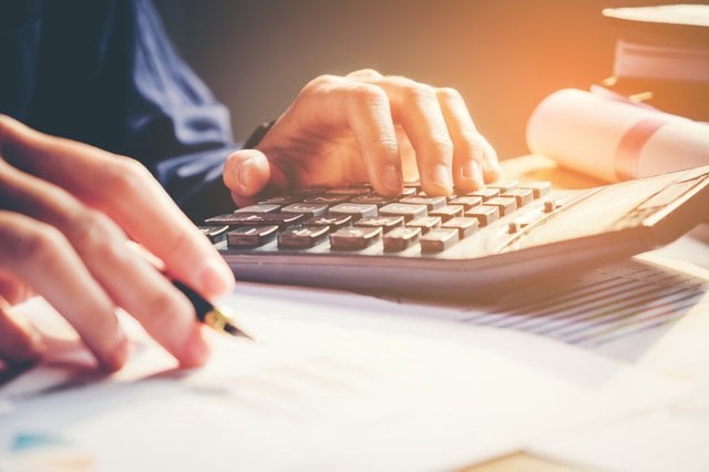 How to Find Cash Received From Customers Using an Income Statement