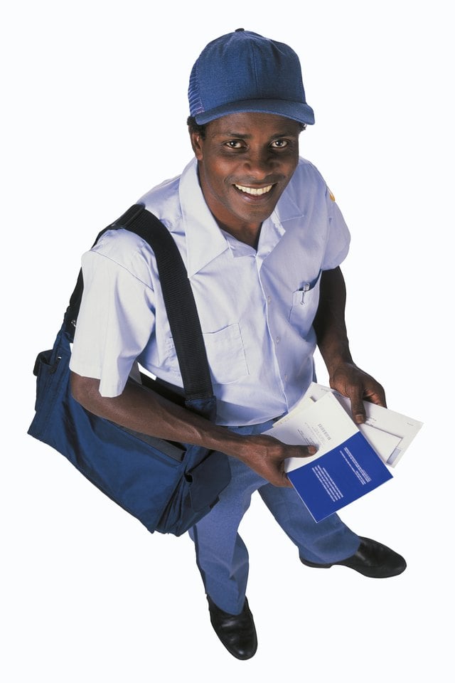 How Much Do Postal Workers Get Paid When They Retire?