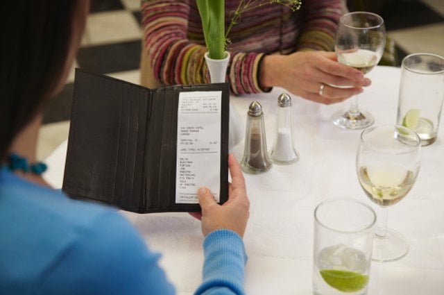How to Get an Itemized Receipt From the Cheesecake Factory